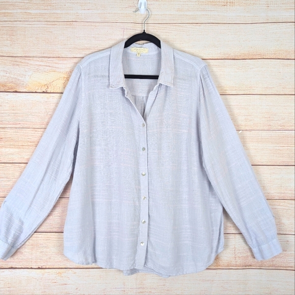 Side Stitch Los Angeles Women's Size Large Split Neck Button Up Shirt. - Picture 2 of 13